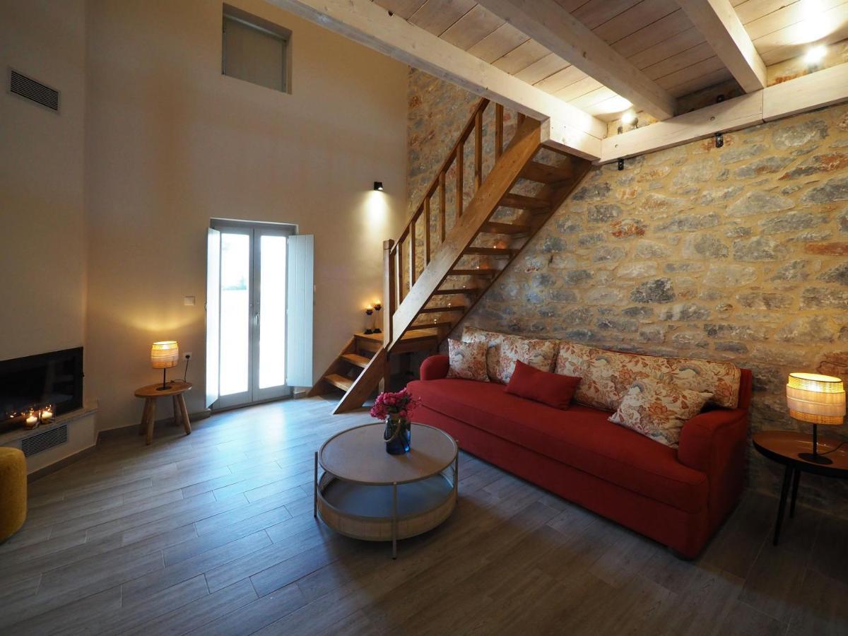 Terra Di Pietra Exclusive Suites & Apartments Areopoli Buitenkant foto