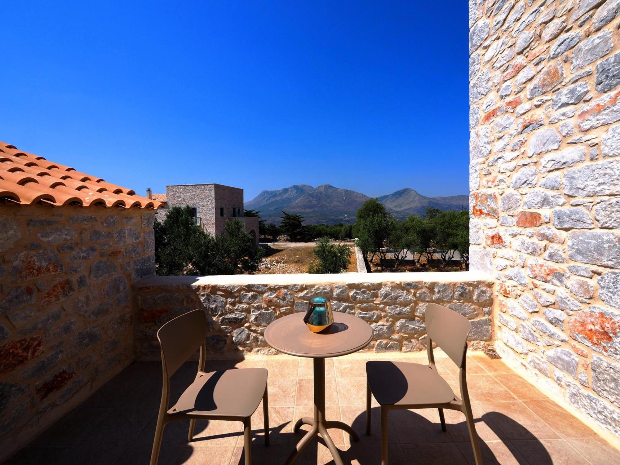Terra Di Pietra Exclusive Suites & Apartments Areopoli Buitenkant foto